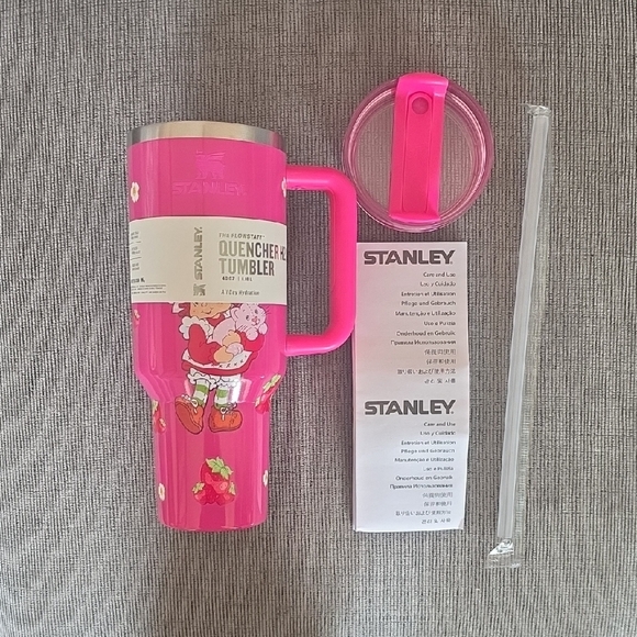 Stanley Pink Quencher H2.0 Tumbler, New, 40oz., Strawberry Shortcake - Picture 10 of 14